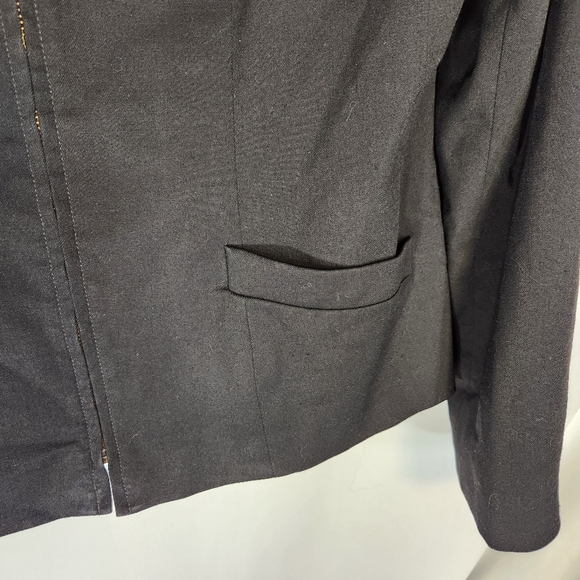 Liz Claiborne Black Full Zip Wool Blend Jacket with Pockets Size Medium - Picture 2 of 6